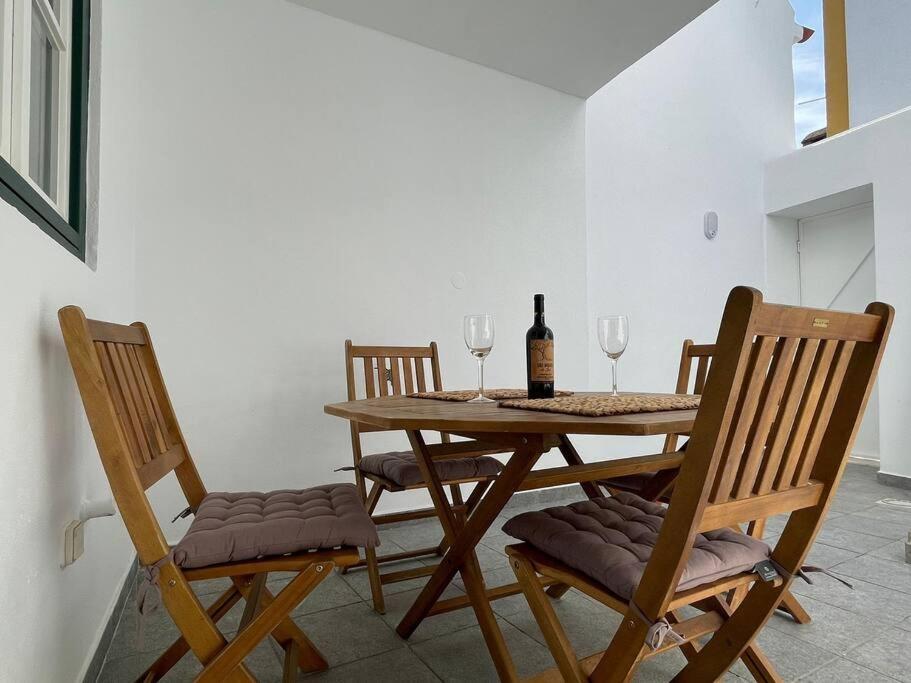 Casa Da Travessa Apartment เอโวรา ภายนอก รูปภาพ